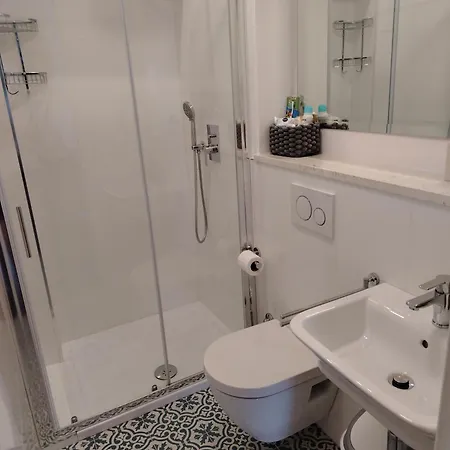 Danijela Sea View And Free Parking Appartamento *