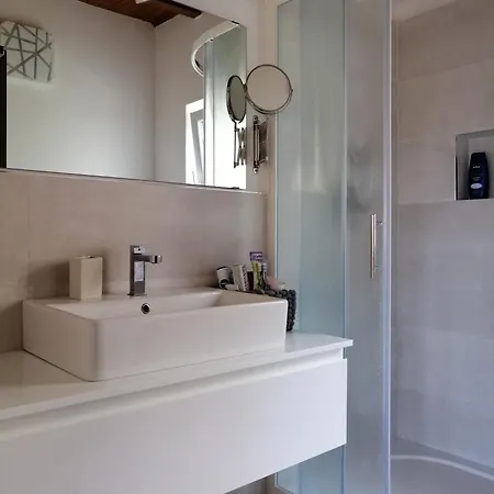 Appartamento Danijela Sea View And Free Parking *