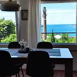 Danijela Sea View And Free Parking 公寓 罗维尼